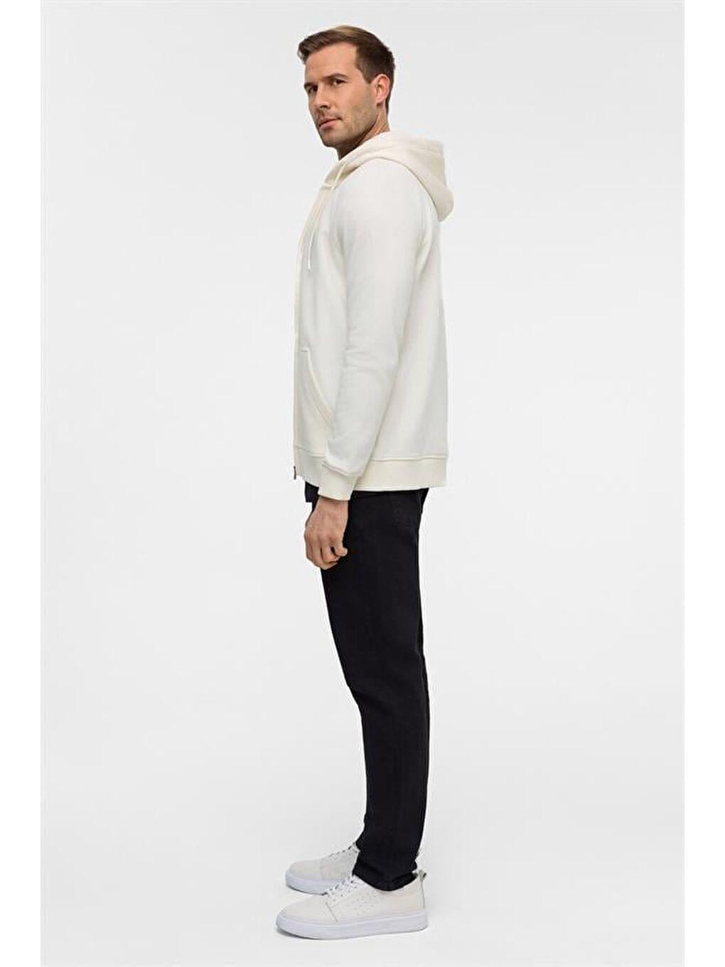 Beyaz Regular Düz Bisiklet Yaka Sweatshirt-6