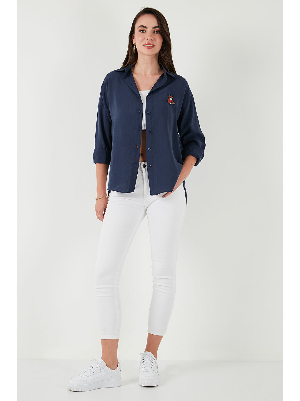 Lacivert Pamuk Karışımlı Regular Fit Ayıcık İşlemeli Gömlek 6773106-3