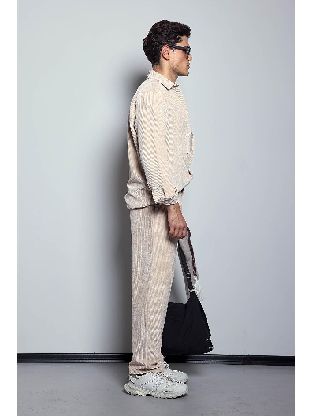 Bej Erkek Oversize Kadife Dokulu Uzun Kollu Gömlek Taş Rengi-5