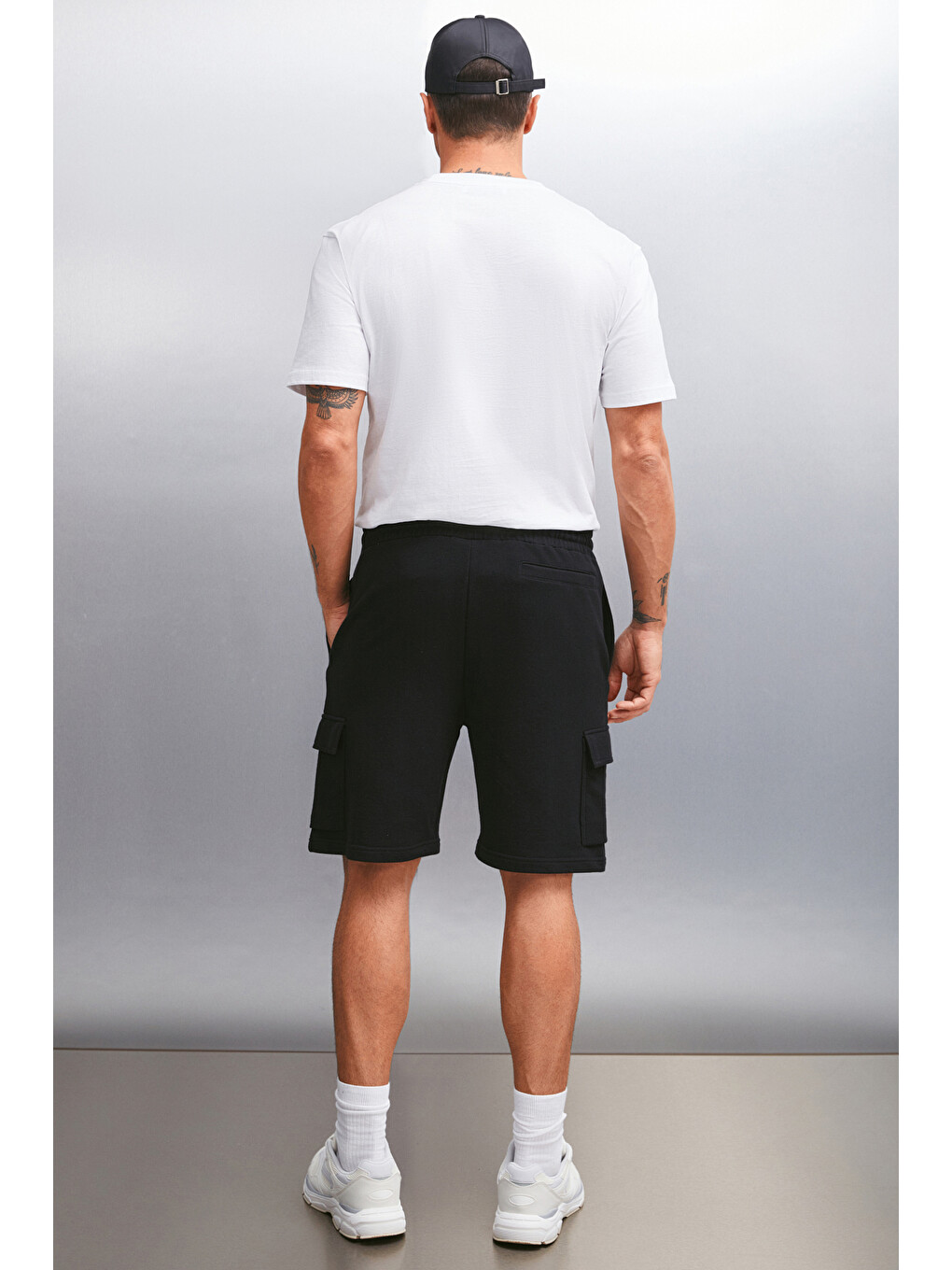 Siyah LIONEL Erkek Kargo Cepli Beli Lastikli Comfort Fit SİYAH Şort-5