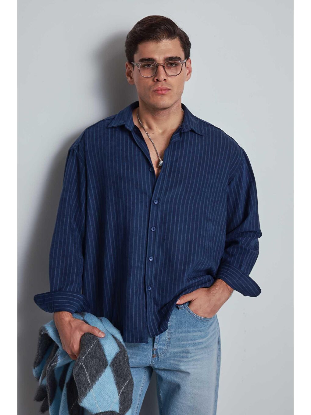 Erkek Oversize Çizgili Uzun Kollu Gömlek Lacivert-2