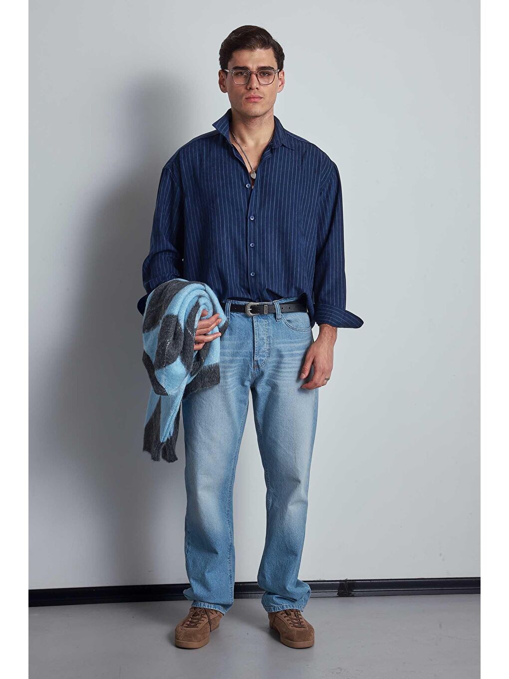 Erkek Oversize Çizgili Uzun Kollu Gömlek Lacivert-4
