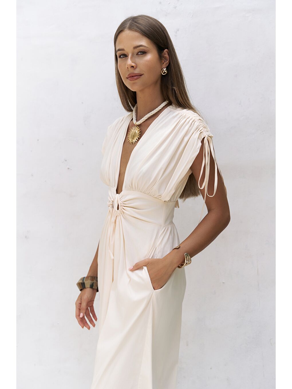 Manarola Büzgü Detay Bej Uzun Elbise-2