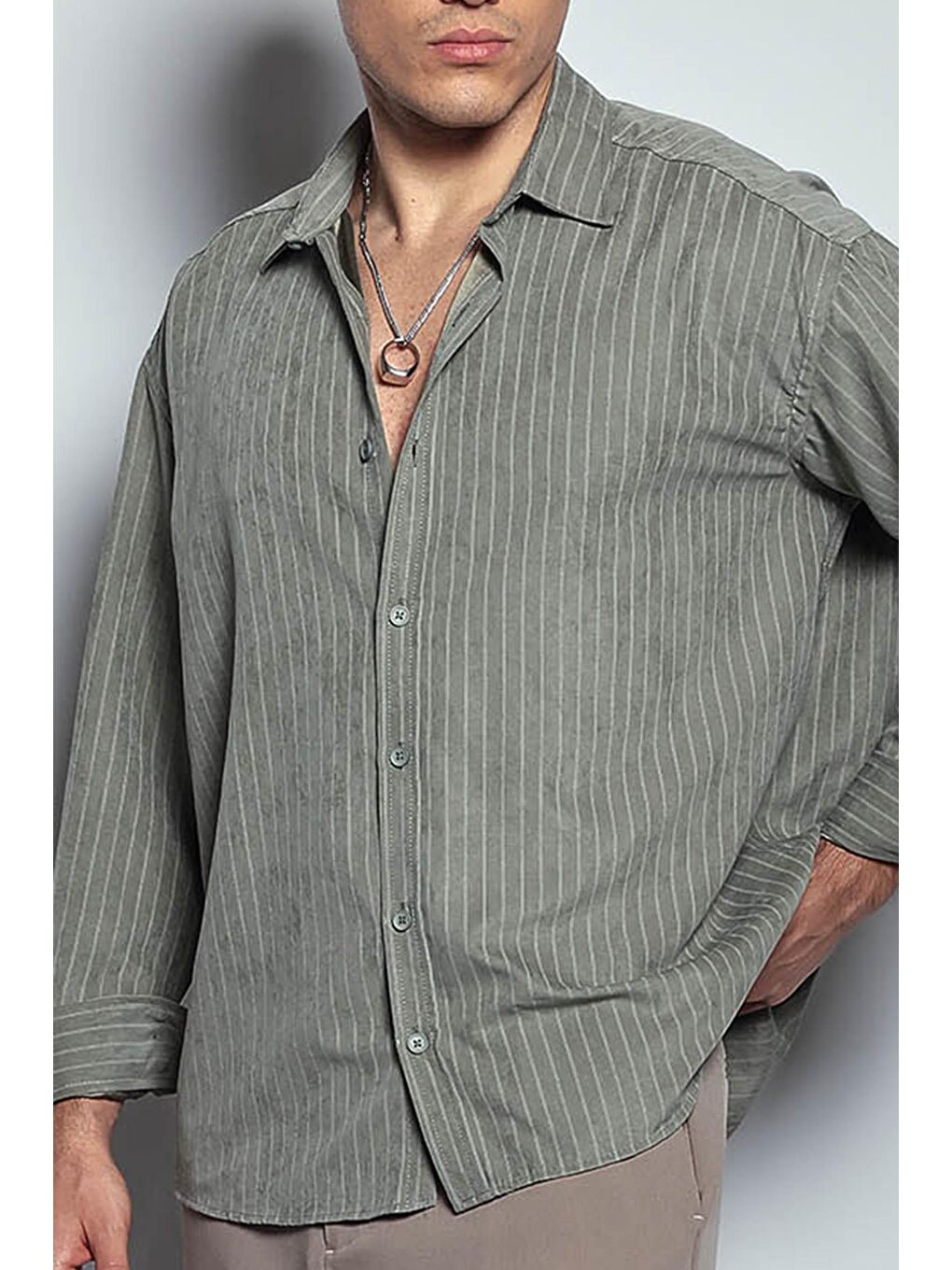 Erkek Oversize Çizgili Uzun Kollu Gömlek Haki Yeşil-1