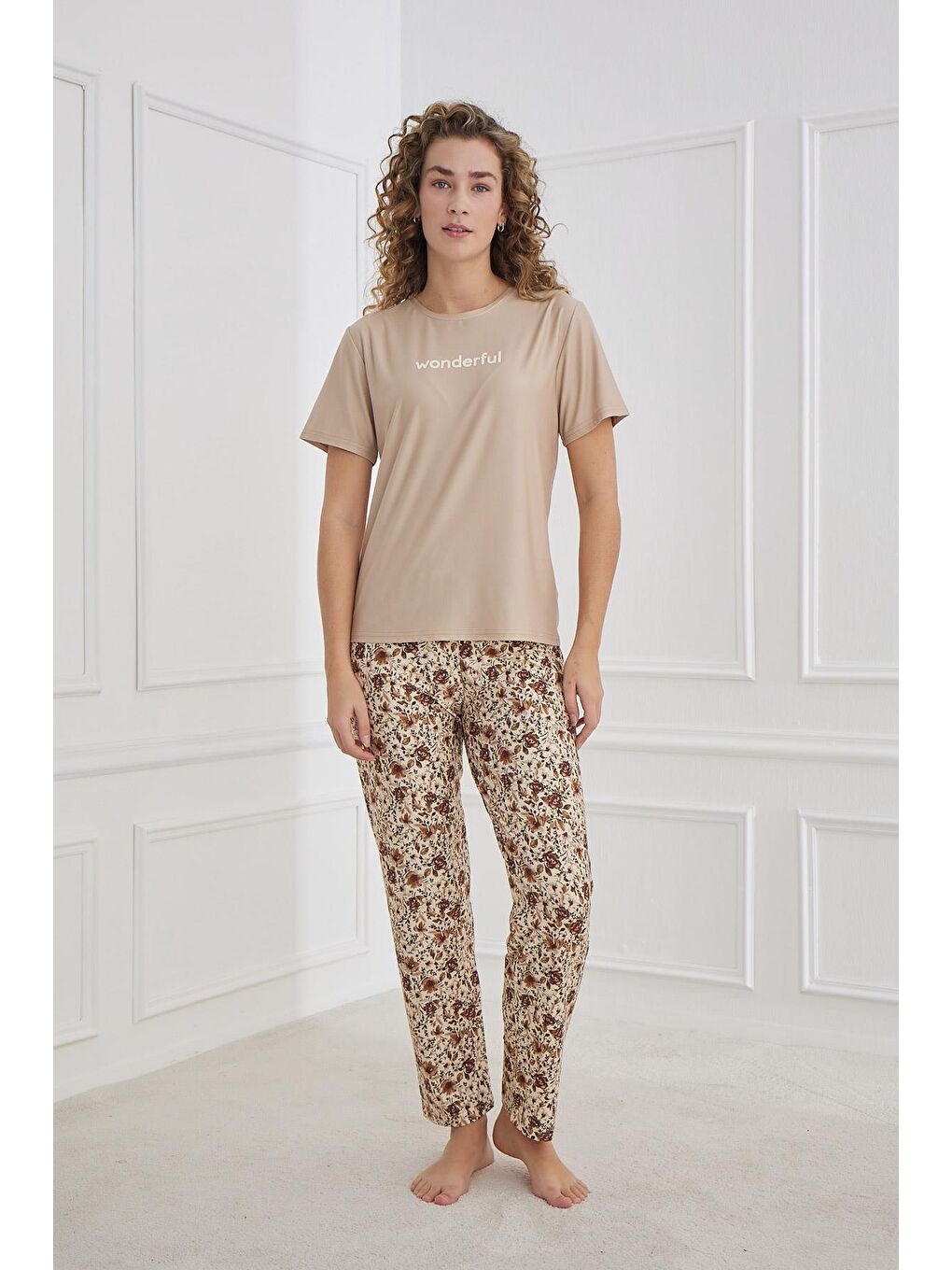 Kadın Desenli Bisiklet Yaka Kısa Kollu Pijama Takım | Kahverengi 30102-1173