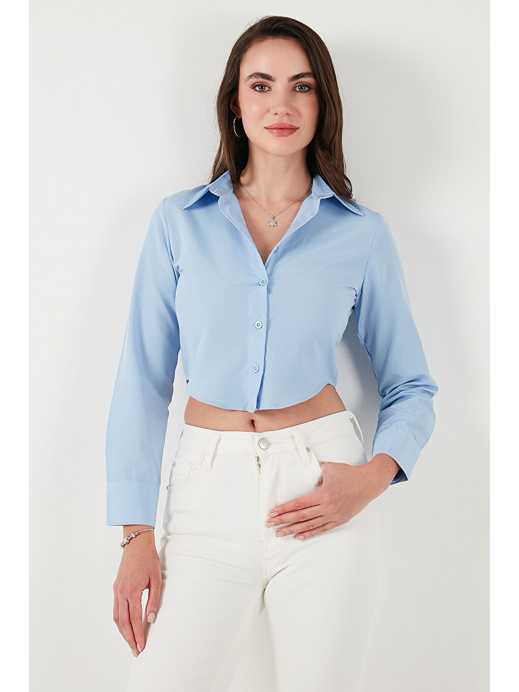 Mavi Pamuk Karışımlı Slim Fit Uzun Kollu Crop Gömlek 6777336-5