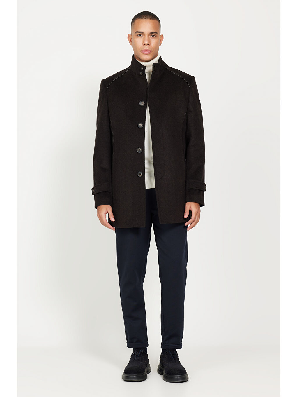 Erkek Kahverengi Standart Fit Normal Kesim Dik Yaka Desenli Palto-1