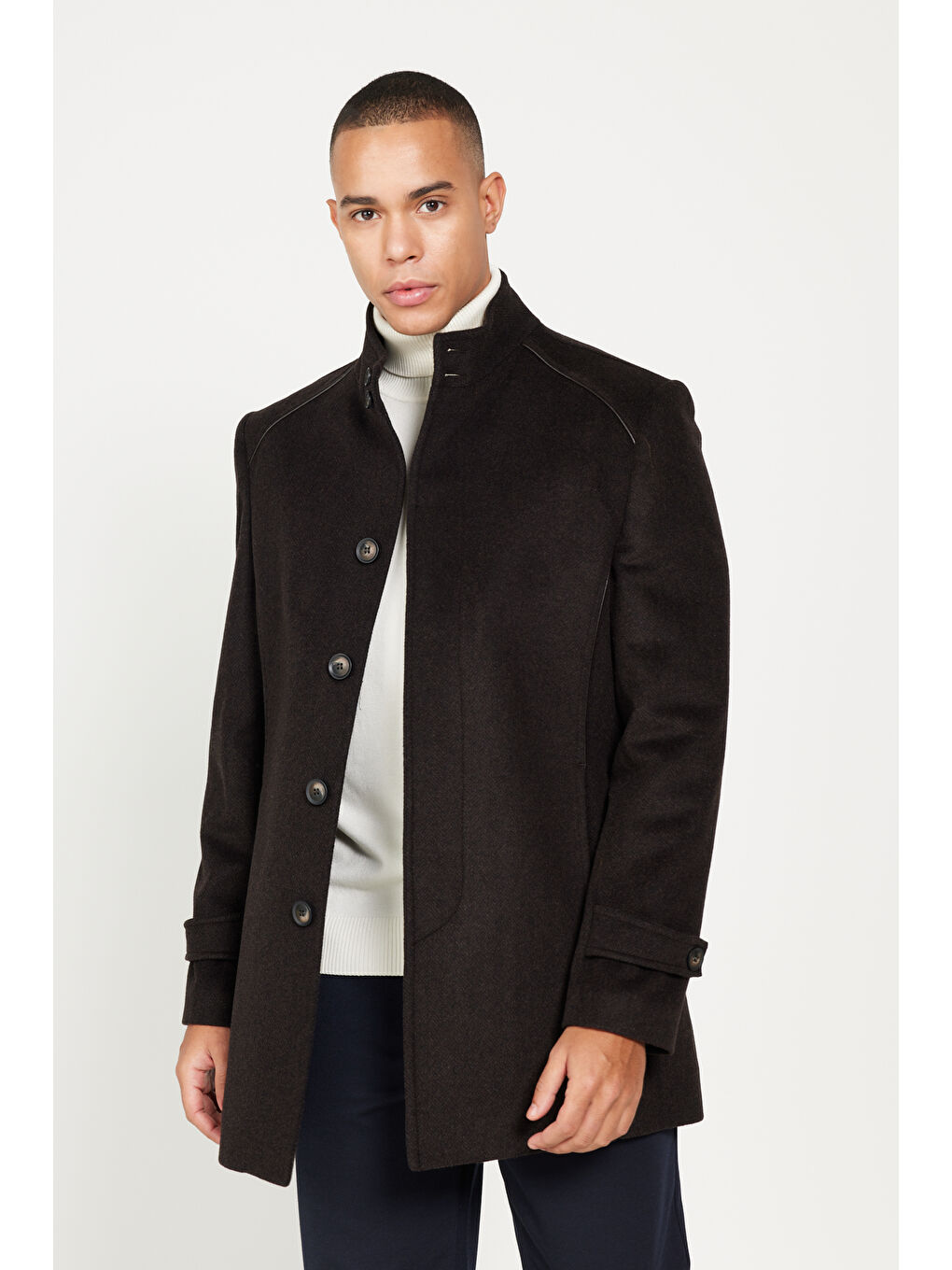 Erkek Kahverengi Standart Fit Normal Kesim Dik Yaka Desenli Palto-2