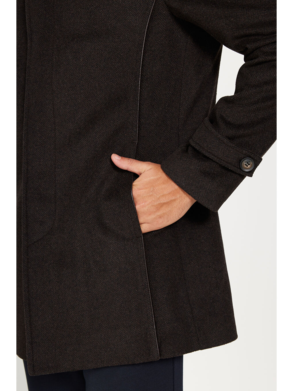 Erkek Kahverengi Standart Fit Normal Kesim Dik Yaka Desenli Palto-6