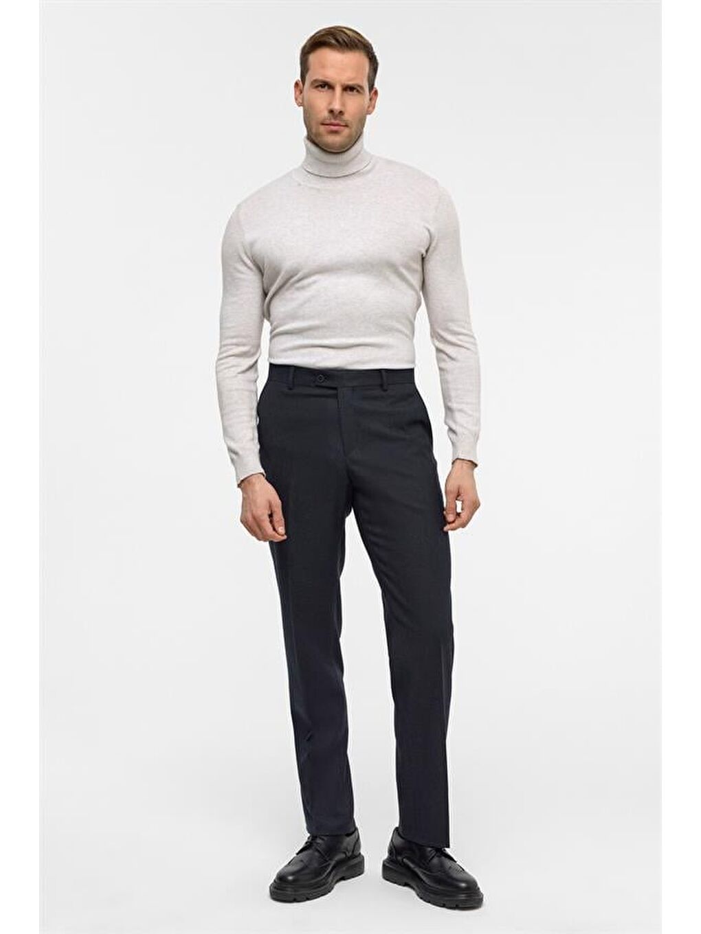 Siyah Slim 5 Cep Kalıp Düz Pantolon