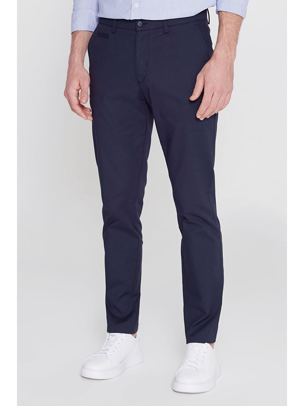 Erkek Lacivert Pamuklu Slim Fit Dar Kesim Yan Cepli Armürlü Esnek Casual Pantolon-1