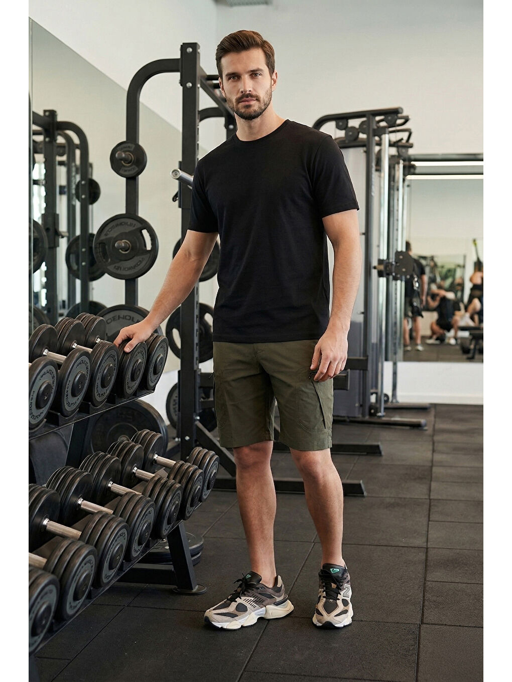 Haki Normal Kalıp Kargo Cepli Lastikli Bel Bermuda Şort 693263