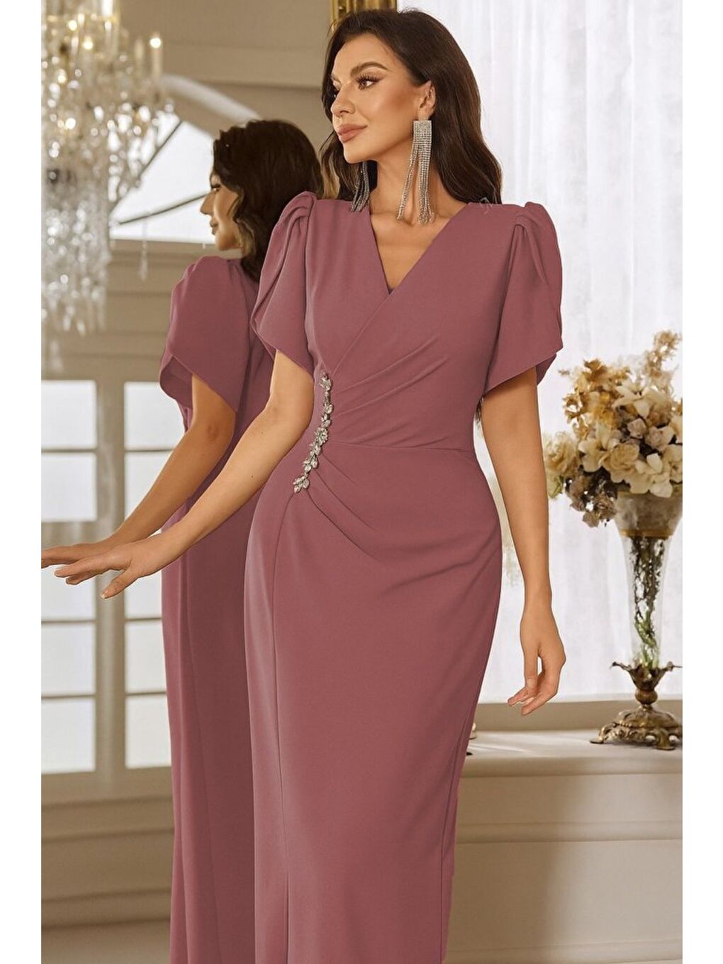 Pembe Kadın Kısa Kollu Kruvaze Yakalı Belden çiçek Aksesuarlı Yırtmaçlı Ithal Krep Elbise-1