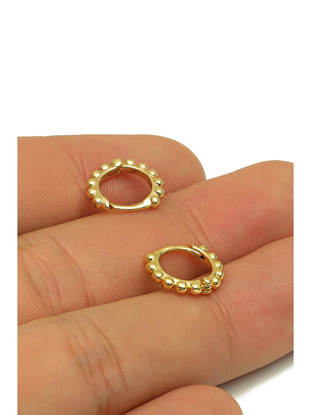 Sarı 18K Altın Kaplama Mini Topçuklu Halka Küpe-1