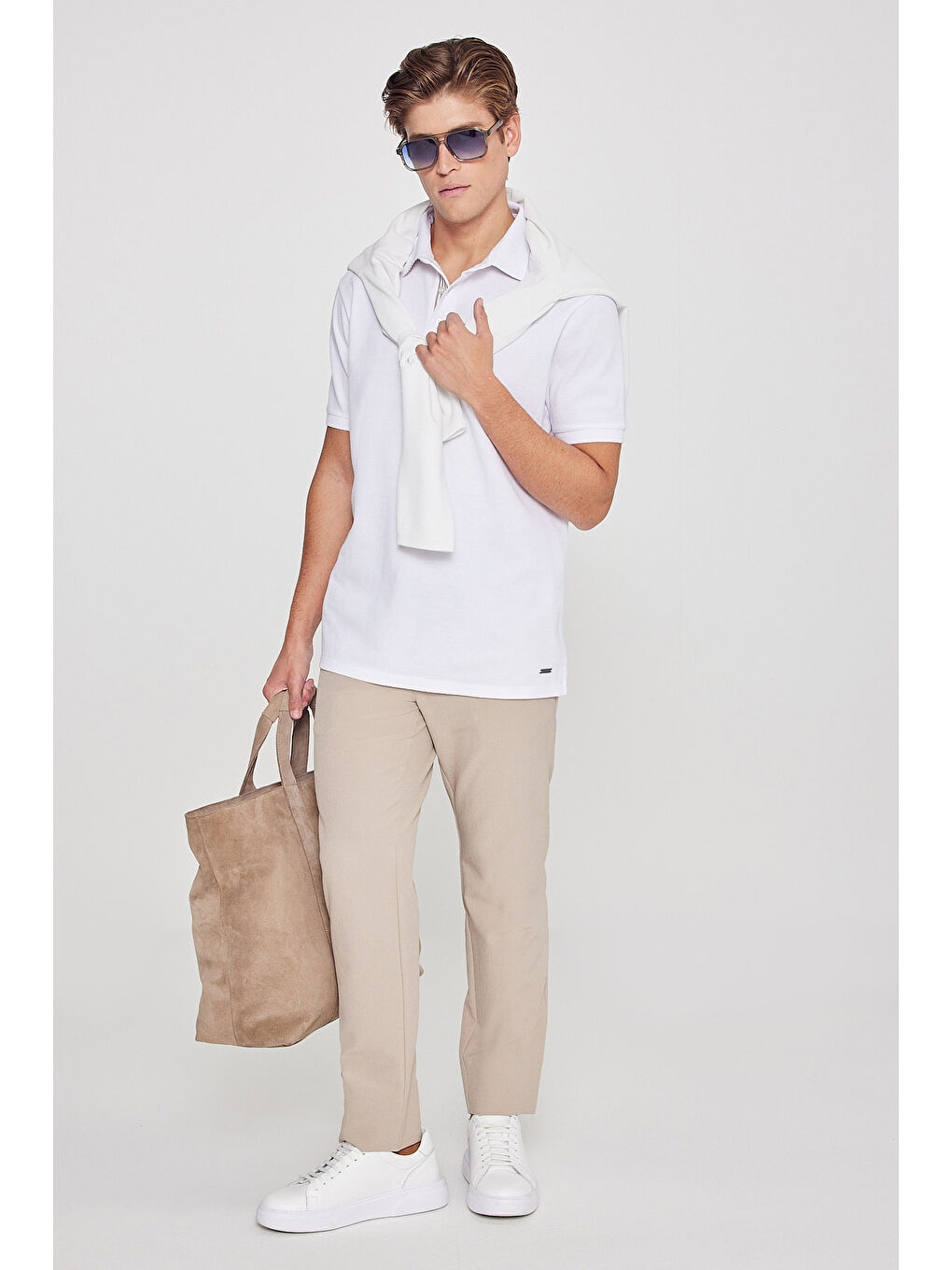 Erkek Beyaz %100 Pamuk Standart Fit Normal Kesim Polo Yaka Tişört-1