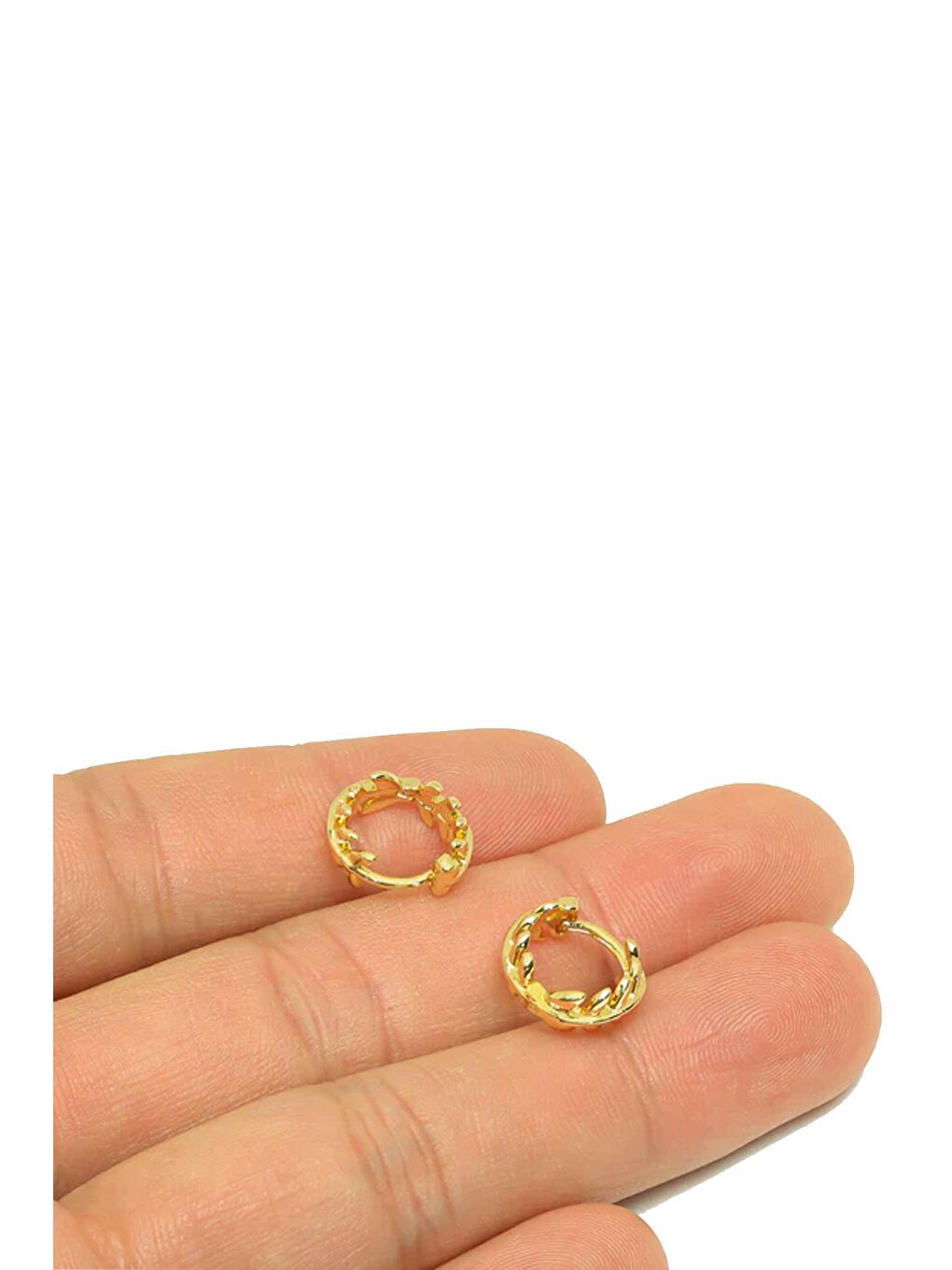 Sarı 18K Altın Kaplama Mini Yaprak Motifli Halka Küpe-1