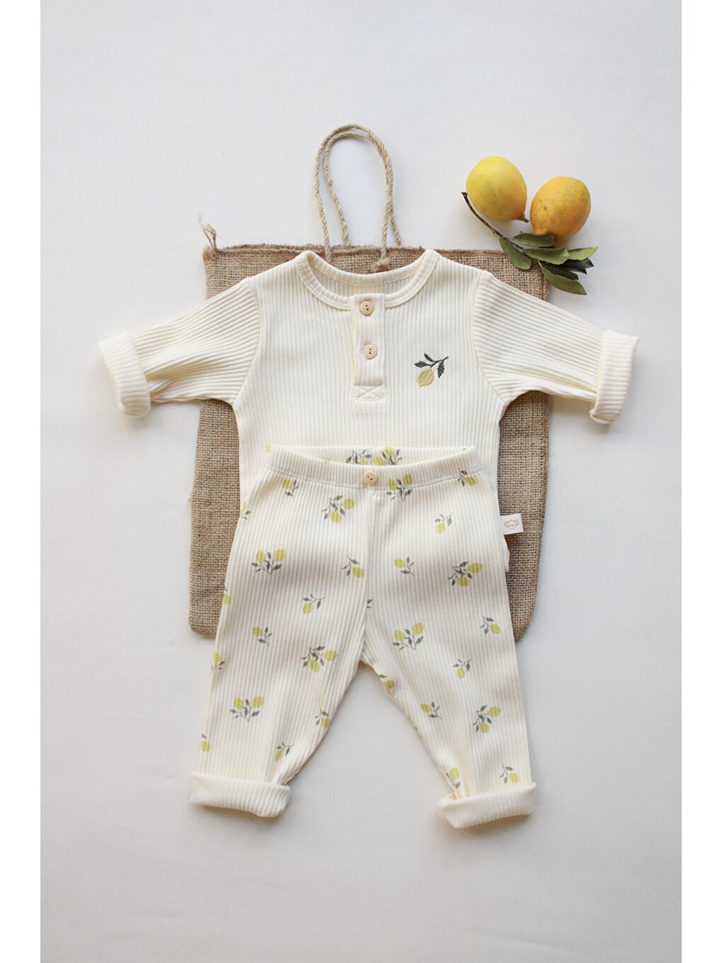 Ekru Limon Nakışlı Mona Serisi Uzun Kollu Body Tayt Set