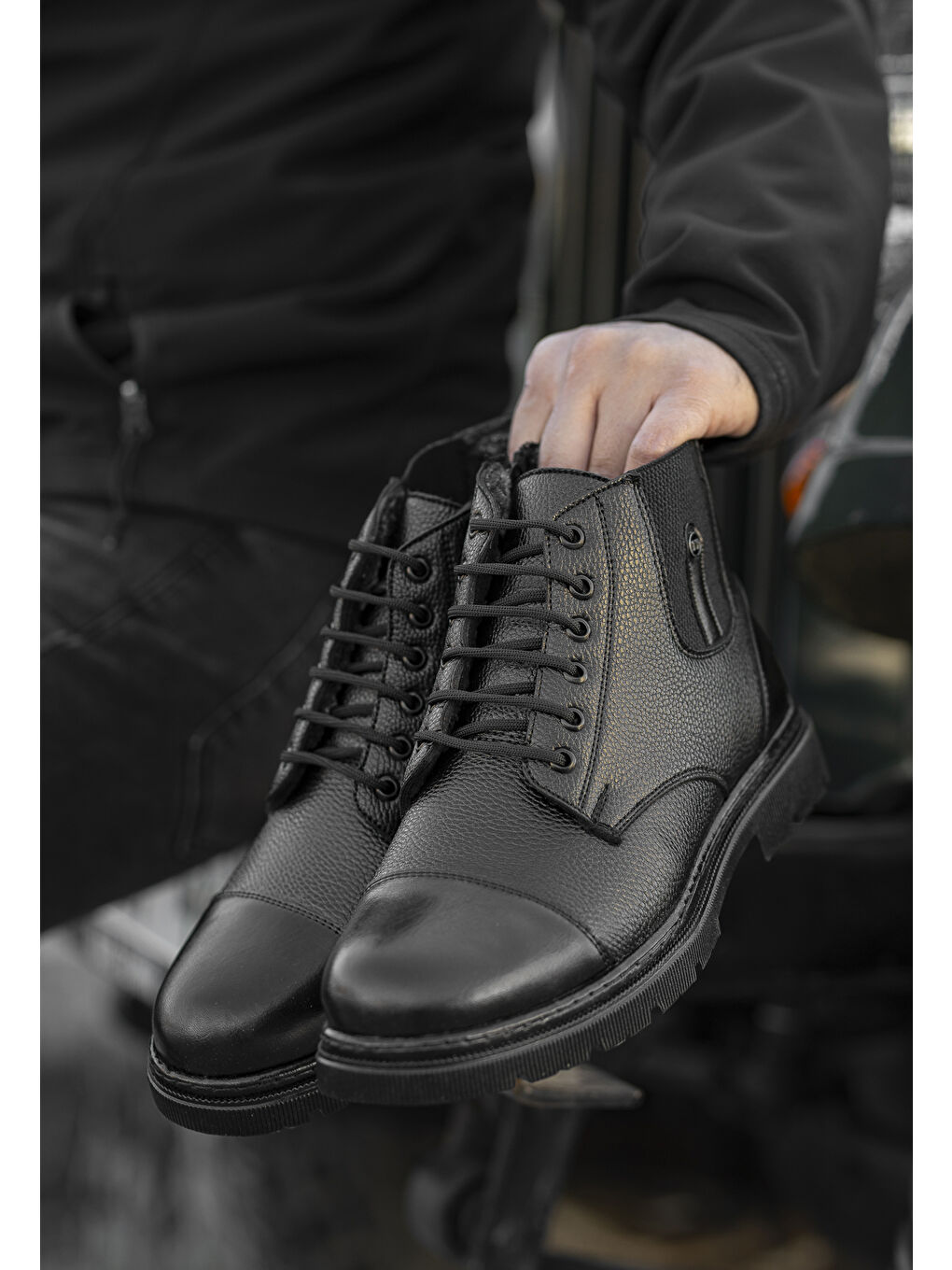 Siyah Darko Su Ve Soğuk Geçirmez İçi Kürklü Unisex 36-46 Büyük Numara Mevcut Bot-2