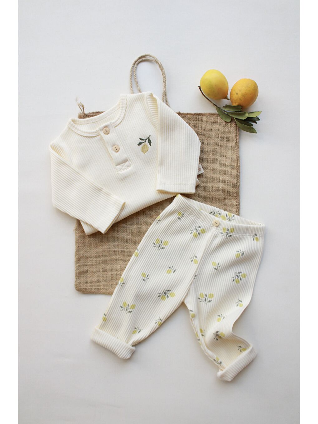Ekru Limon Nakışlı Mona Serisi Uzun Kollu Body Tayt Set-3