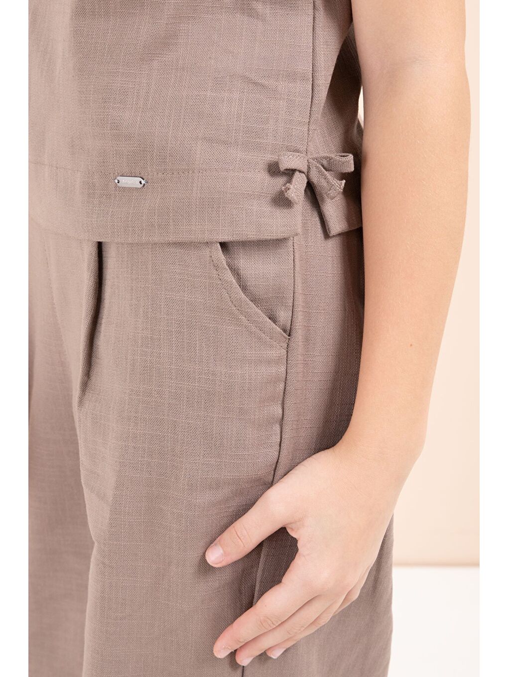 Kahverengi Geniş Paça Pantolonlu Kız Çocuk Keten Croplu Takım 23449-2