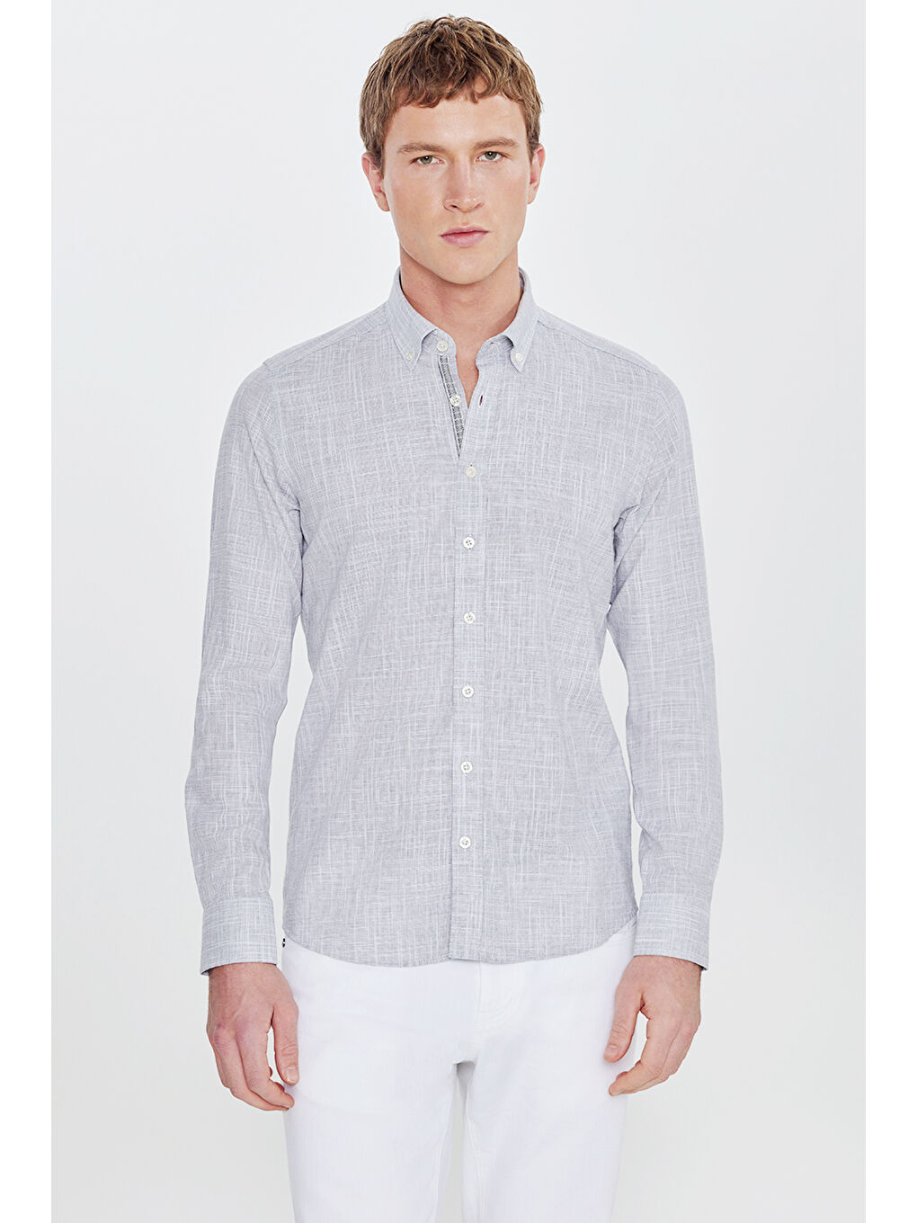 Erkek Antrasit Slim Fit Dar Kesim Düğmeli Yaka Armürlü Gömlek