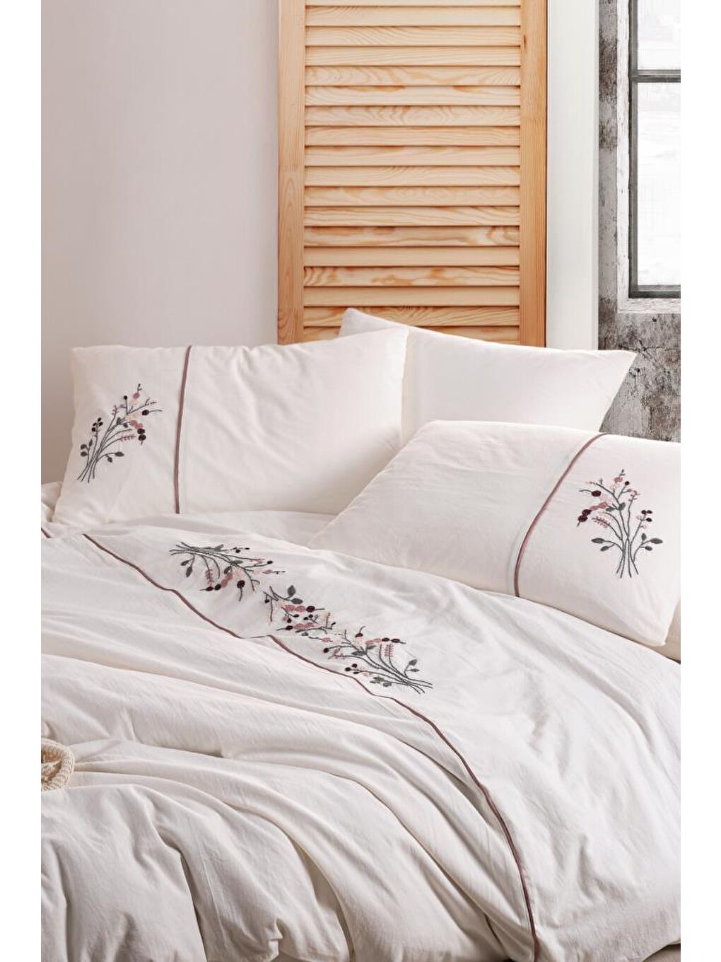 Pembe Arya 6 Parça %100 Pamuk Çift Kişilik Nevresim Takımı Pudra-1