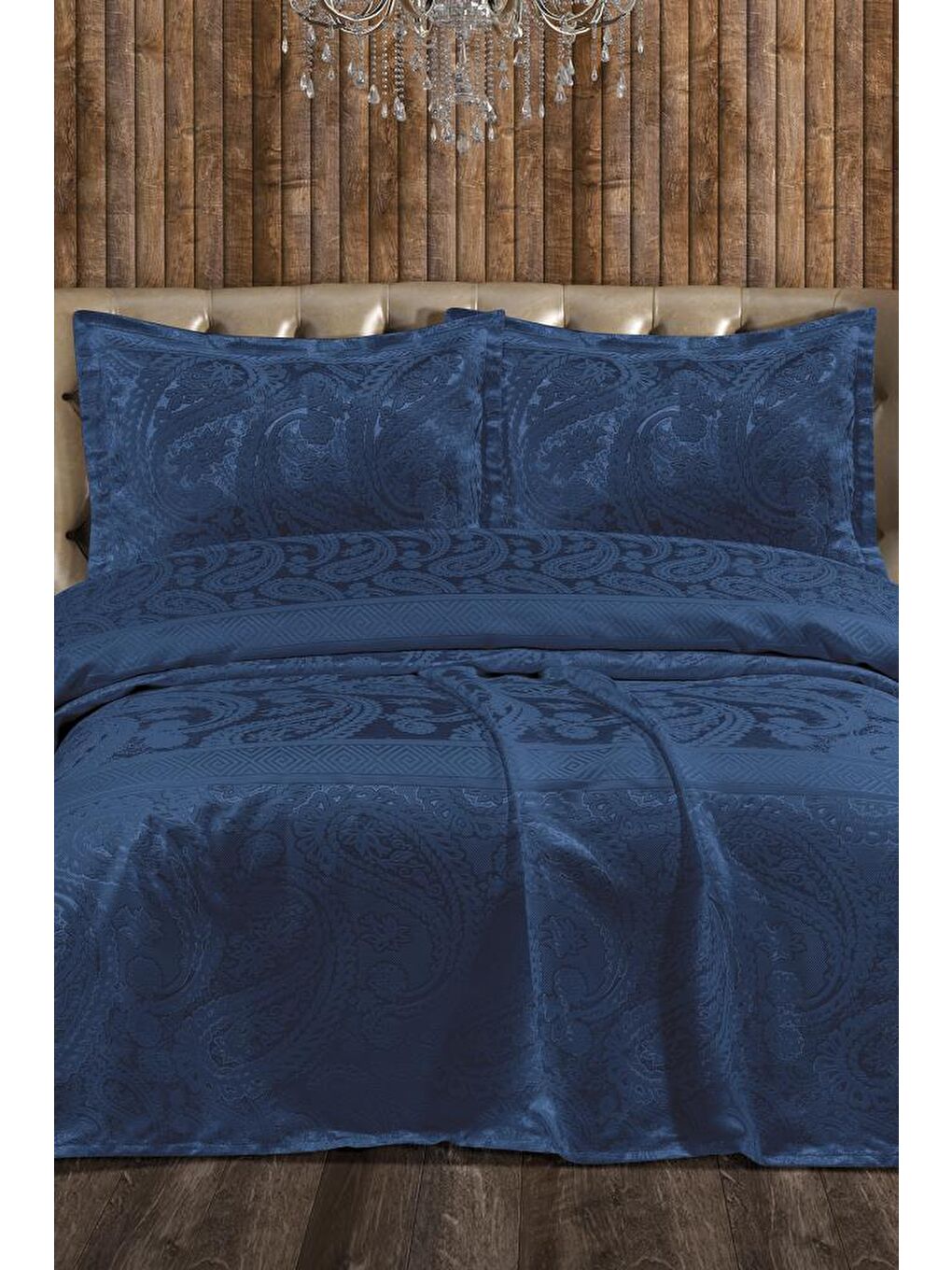 Arlina Şönil Çift Kişilik Yatak Örtüsü 240x260 cm Lacivert