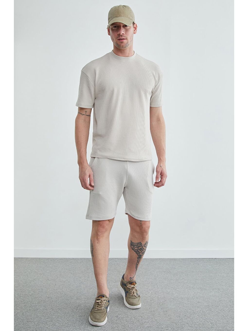 Bej Beli Lastikli Fitilli Şort-2