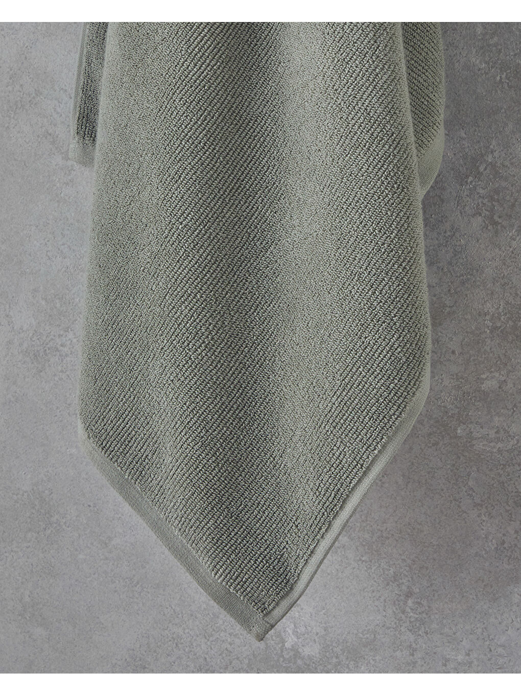 Yeşil Fluffy Pamuk Plus Pamuklu Banyo Havlusu 70x140 cm Sage-1