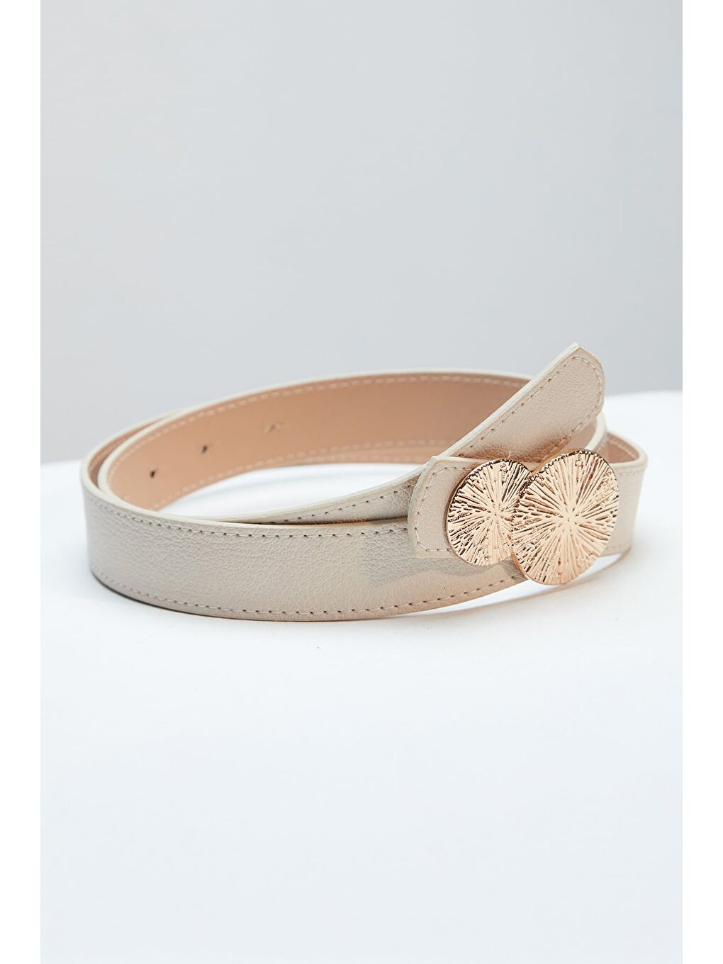 Bej Yuvarlak Tokalı Kemer-1