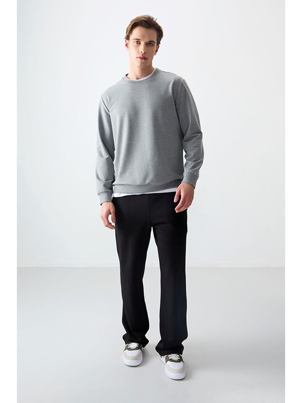 AIR JONES Gri Melanj Pamuk Dokulu Standart Fit Basic Erkek Sweatshirt - 88363 - 2