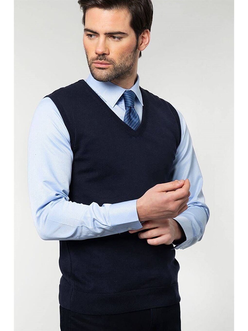 Erkek Slim Fit V Yaka Kendinden Desenli Lacivert Süveter-1