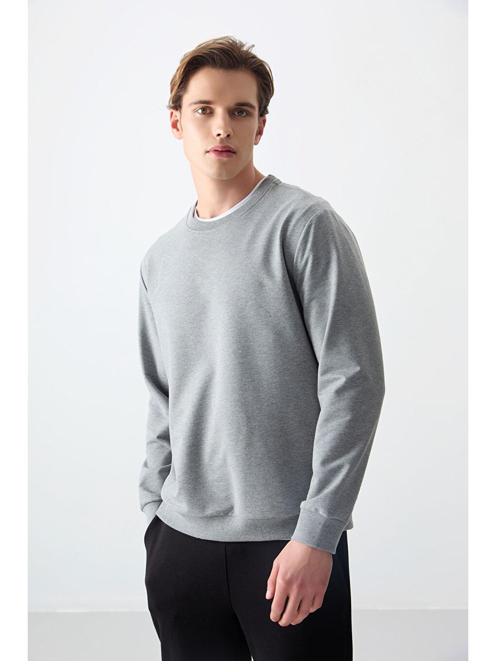 AIR JONES Gri Melanj Pamuk Dokulu Standart Fit Basic Erkek Sweatshirt - 88363 - 3