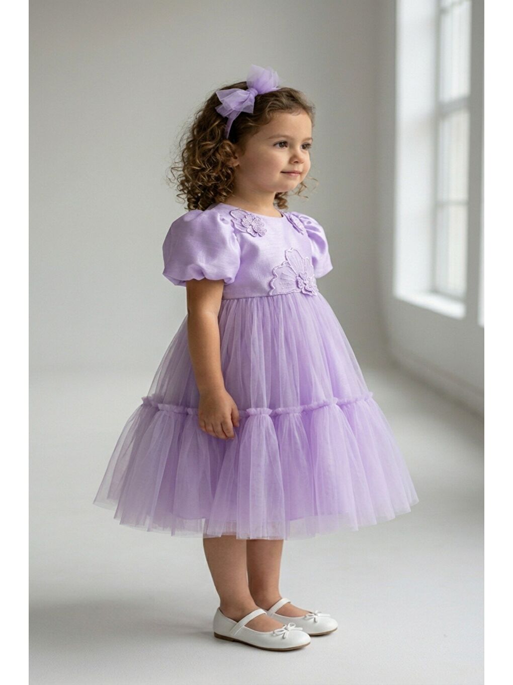Lila Kız Çocuk Çiçek Aksesuarlı Abiye