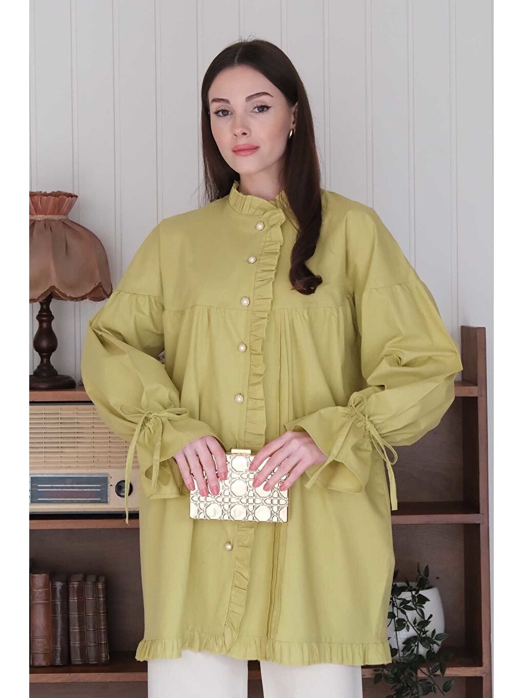 Soft Yeşil Kolu Büzgülü Gömlek