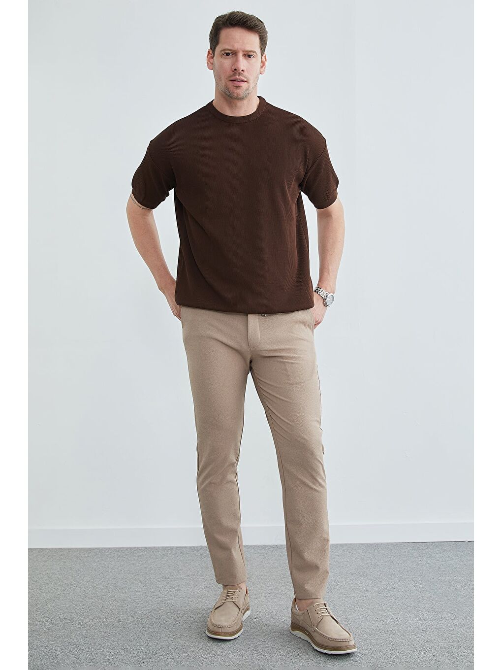 Bej Beli Bağcıklı Dokulu Pantolon-3