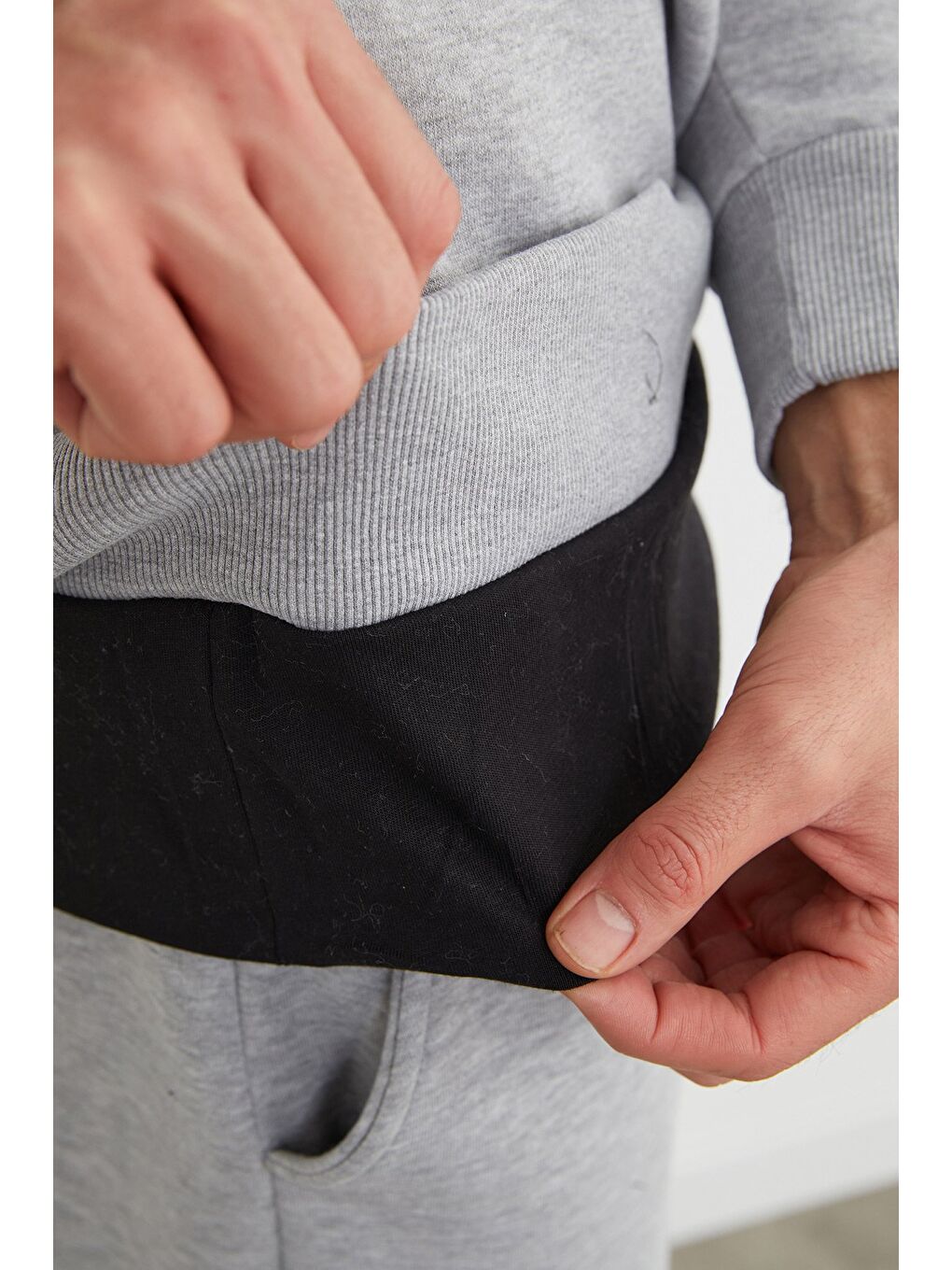 Gri 3 İplik Art Collective Kabartma Baskılı Büyük Beden Sweatshirt-2