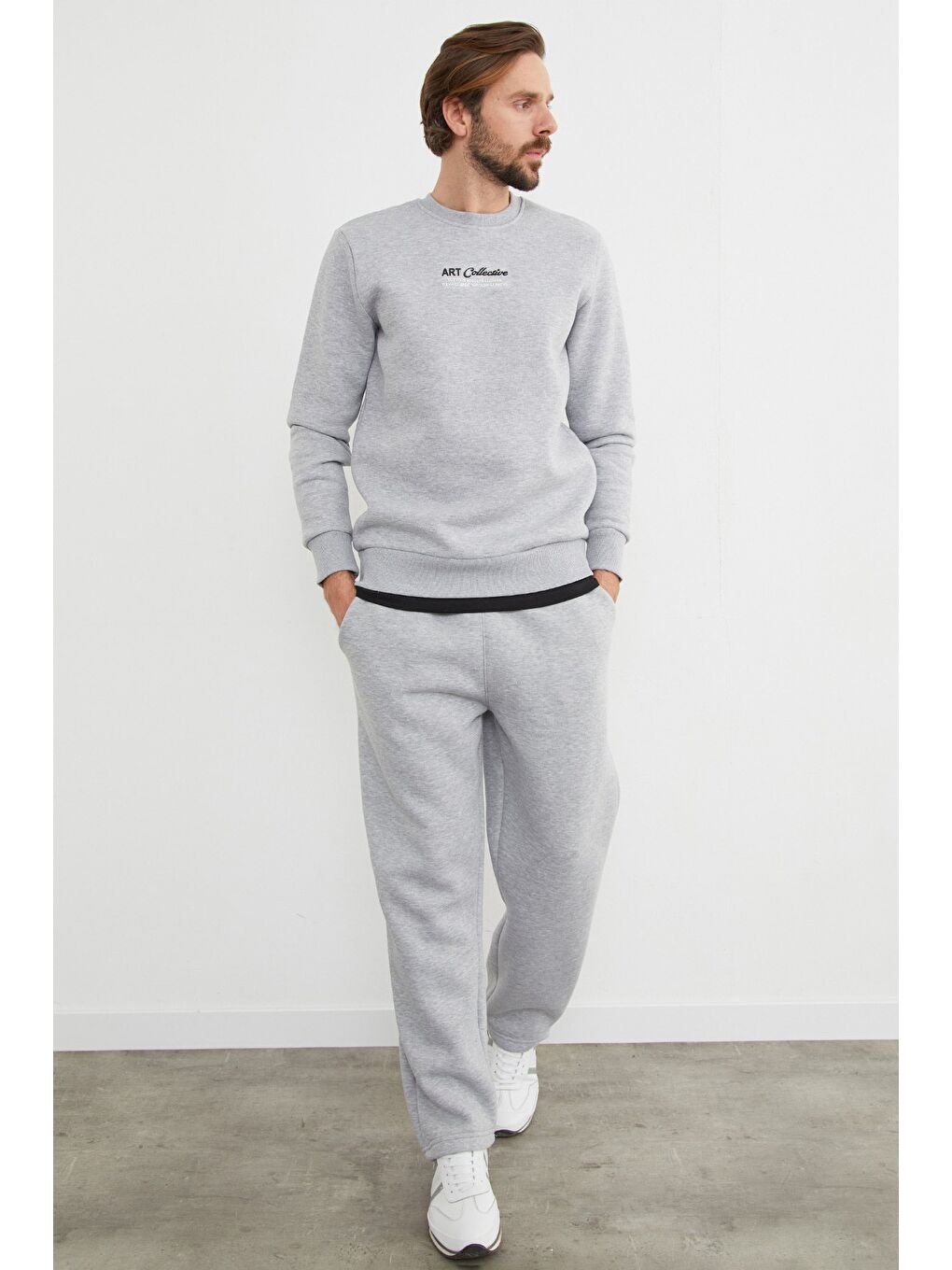 Gri 3 İplik Art Collective Kabartma Baskılı Büyük Beden Sweatshirt-4