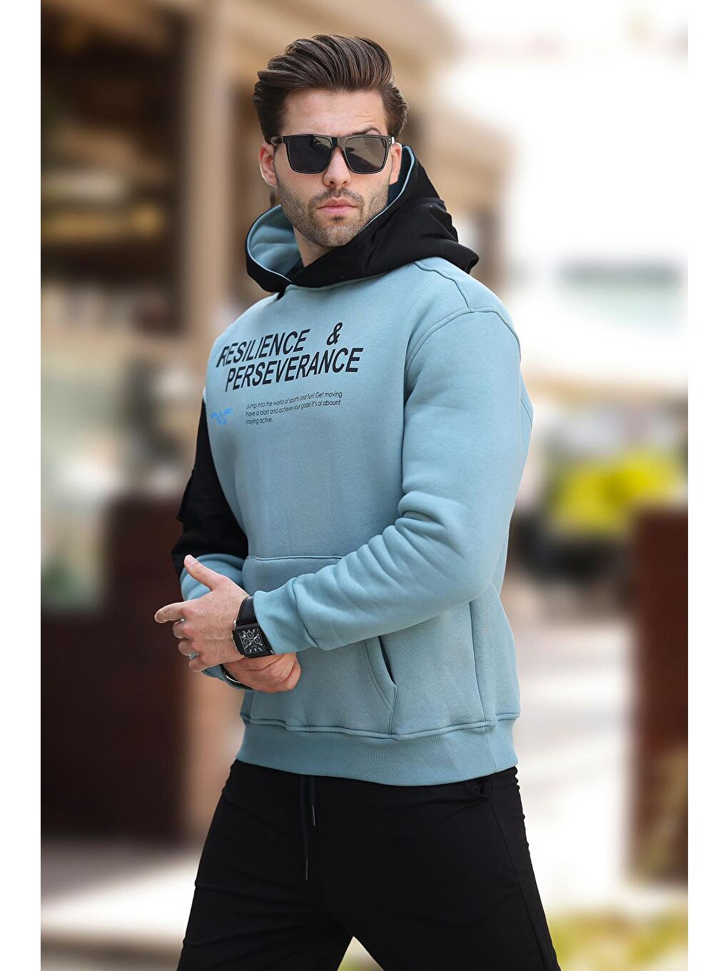 Madmext Mavi Kapüşonlu Cep Detaylı Baskılı Erkek Sweatshirt 7058