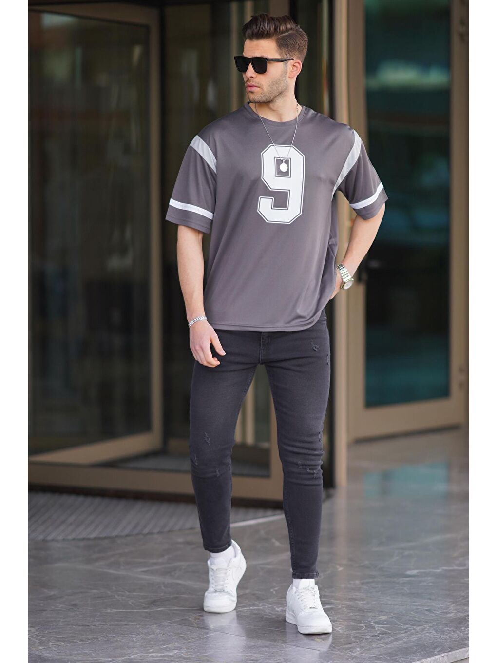 Gri Füme Oversize Bisiklet Yaka Baskılı Tişört 6200-2