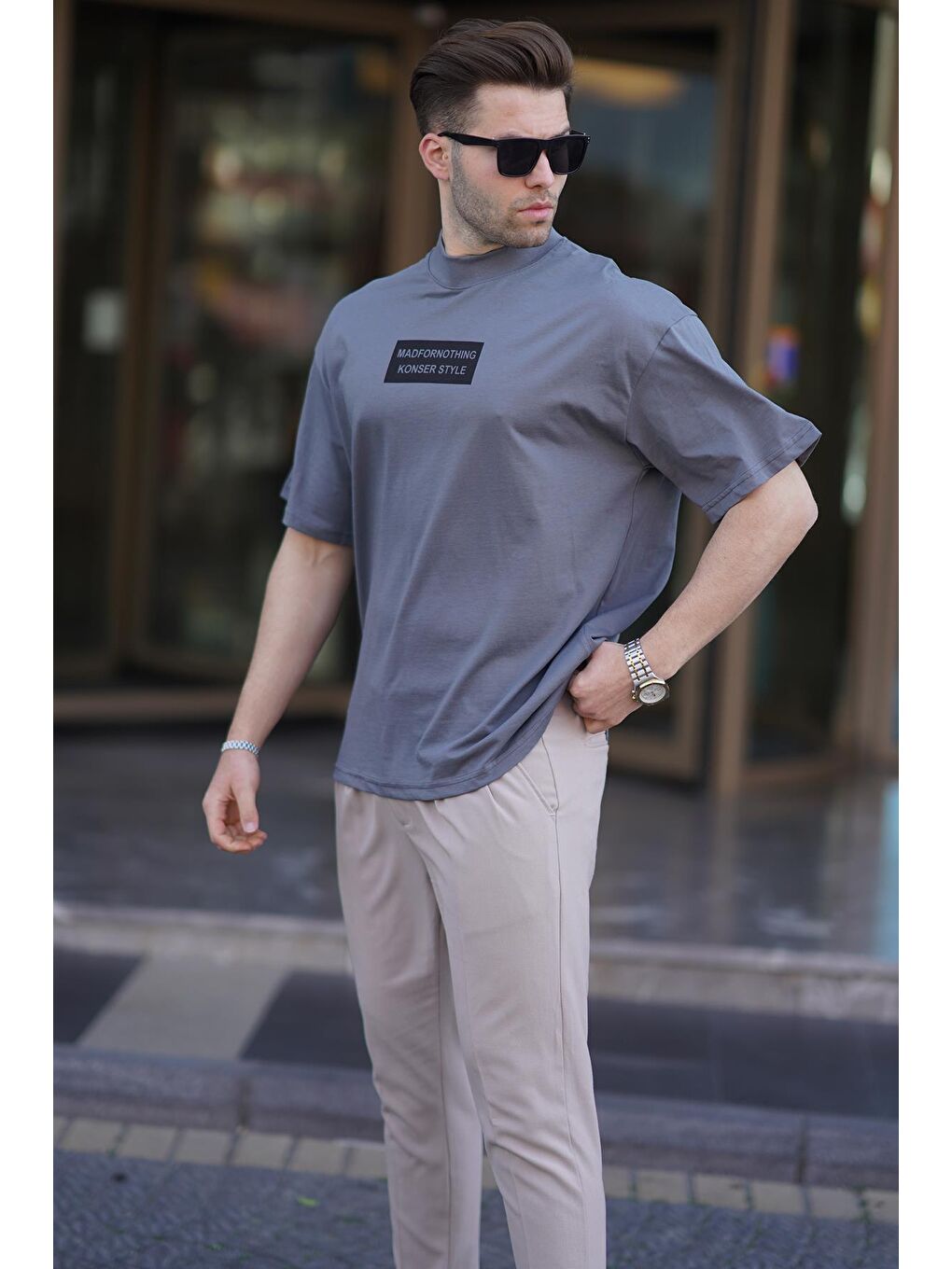 Gri Füme Yalancı Dik Yaka Oversize Erkek Tişört 7004-1