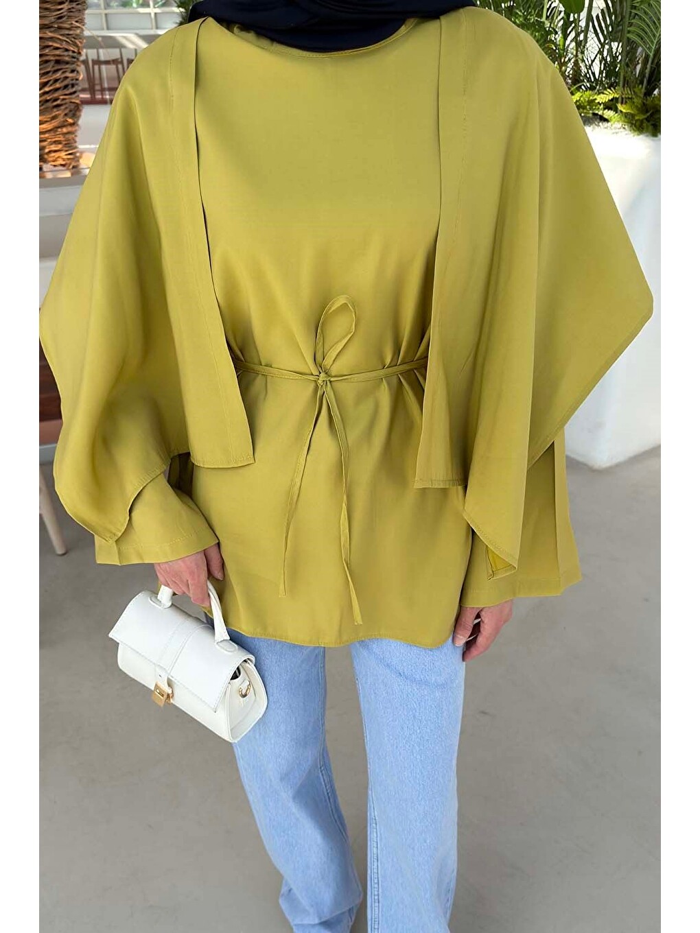 Pelerin Detaylı Oversize Tunik Yağ Yeşili-2