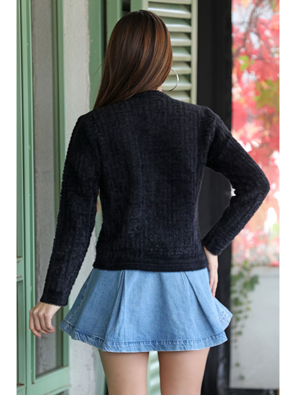 Siyah Kabartama Desen Sakallı Kadın Triko Hırka-3