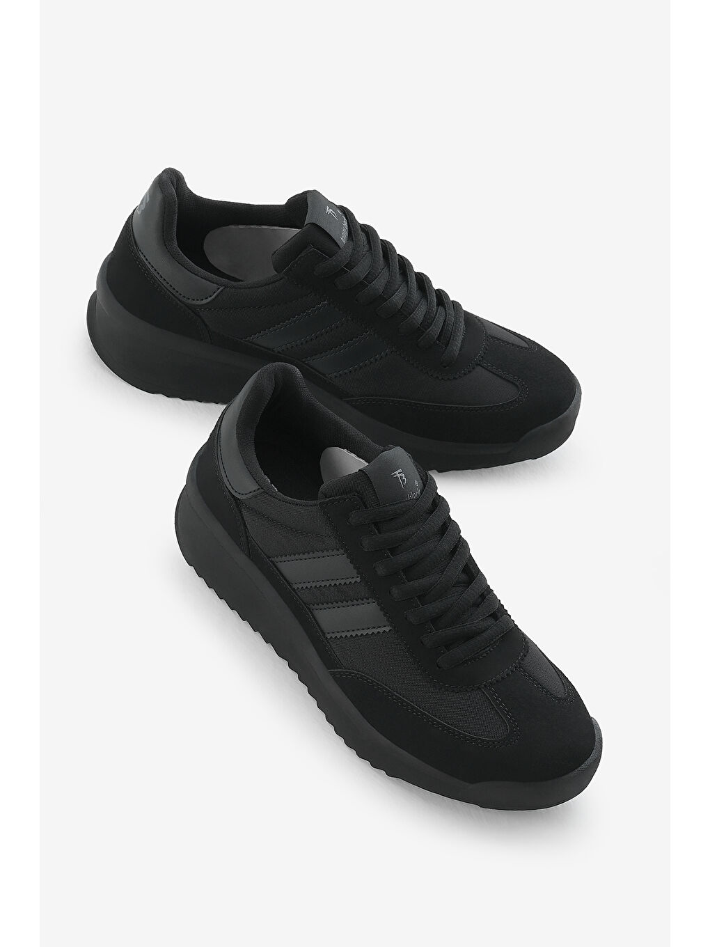 Unisex Siyah Termo Taban Çift Şeritli Bağcıklı Spor Ayakkabı-2