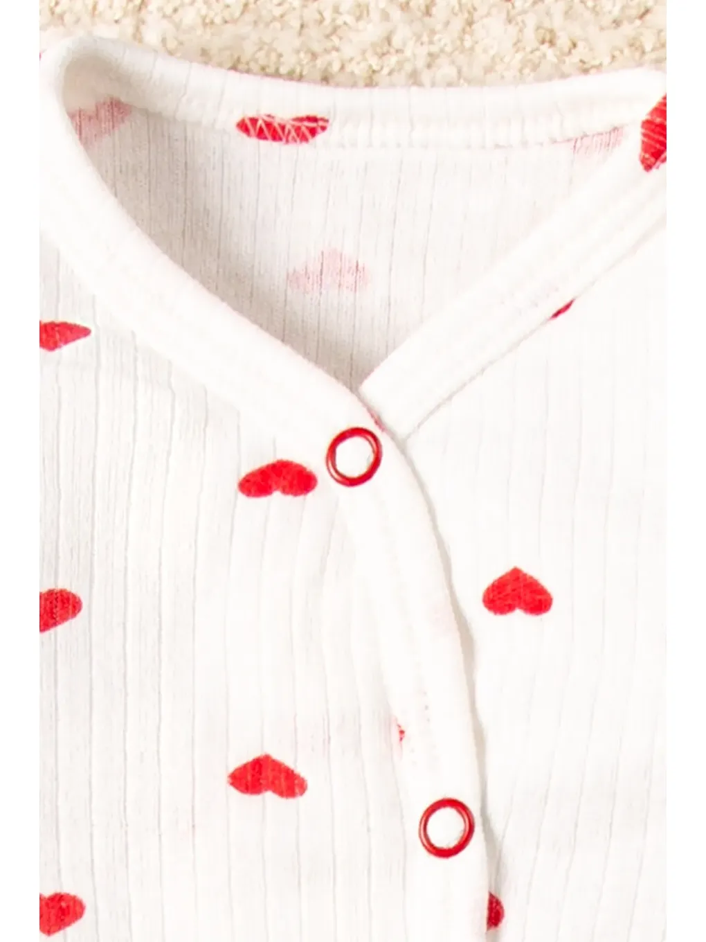 Beyaz Kalp Desenli 5 Parça Hastane Çıkışı-1