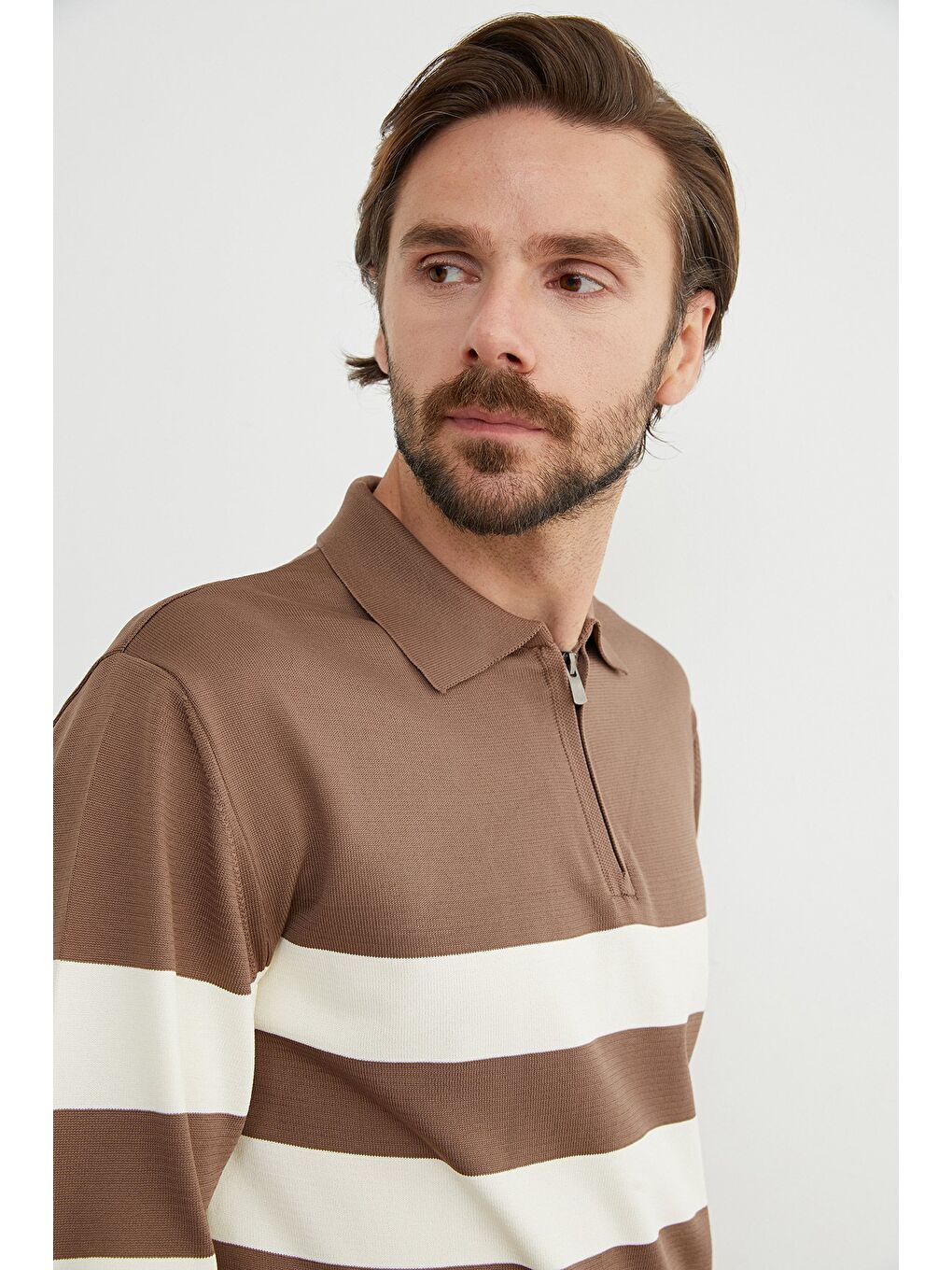 Kahverengi Çizgili Yarım Fermuarlı Polo Yaka Triko Kazak-4
