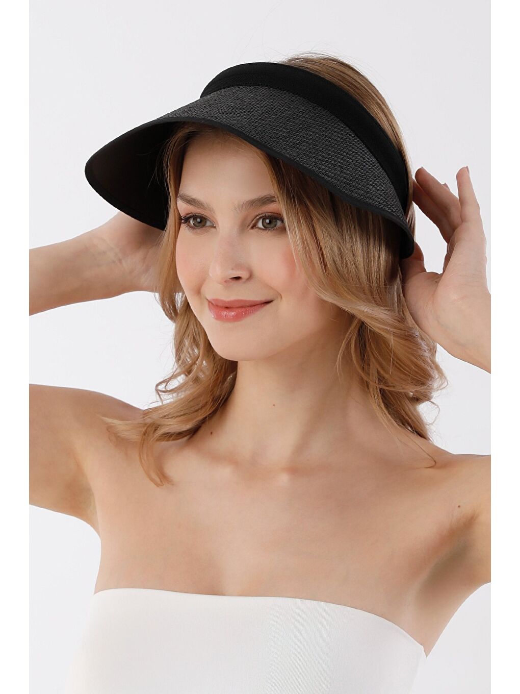 Siyah Siperli Hasır Şapka-3