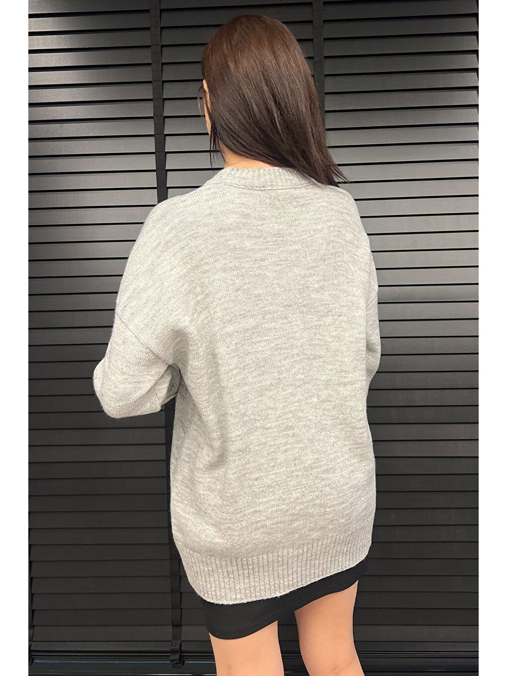 Gri Aplike Ayılı Kadın Triko Kazak-3