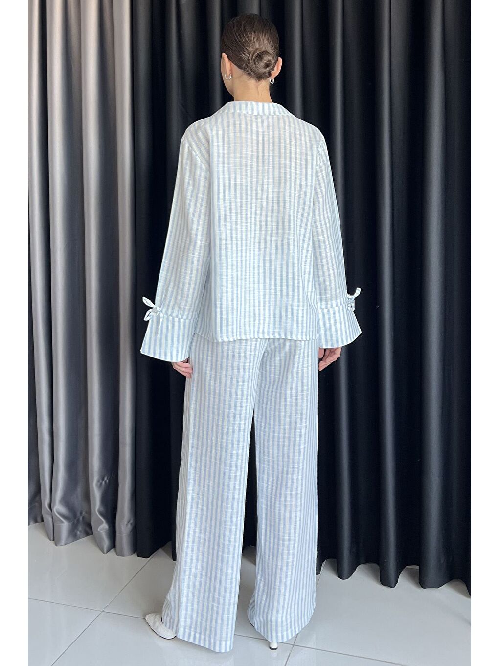 Mavi Ön Bağlamalı Çizgili Bluz Pantolon İkili Takım-2