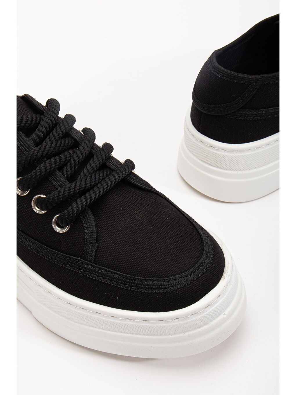 Kadın Siyah Poli Taban Keten Halat Bağcıklı Spor Ayakkabı-3